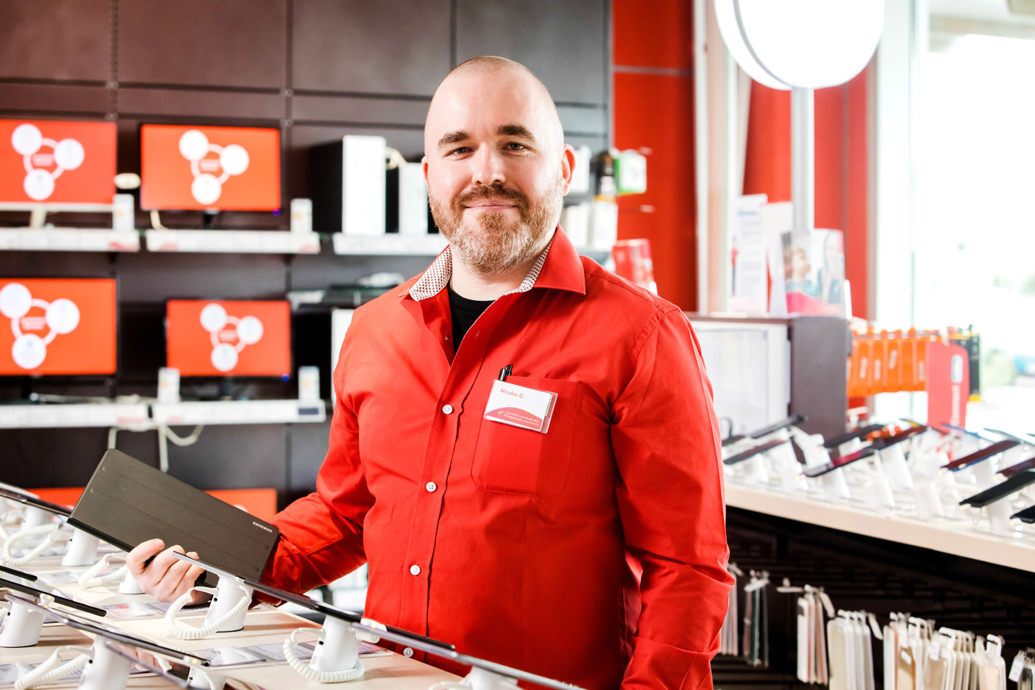 Vanden Borre verkoper in de winkel